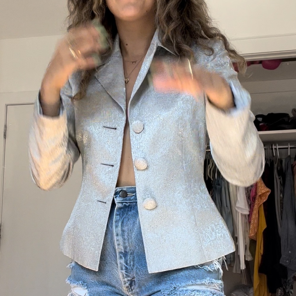 Metallic silver cropped blazer